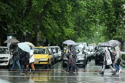 پیش بینی هوای تهران/ پایتخت بارانی می شود