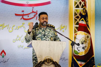 سرهنگ صادق نیا: غربی&zwnj;ها قهرمان و اسطوره نداشته شان را محبوب دل نسل جدید می&zwnj;کنند/ نیازمند حضور پرقدرت خانواده شهدا و جانبازان در جبهه جنگ نرم هستیم