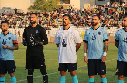 لیگ یک، فجر بازی و صدر را به پیکان واگذار کرد