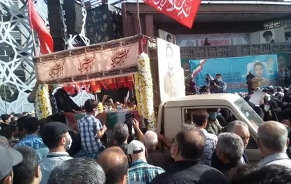 مراسم بدرقه پیکر شهید حسن صیادخدایی / حاجی&zwnj;صادقی: انتقام شهید را ۱۰ برابر بیشتر از رژیم صهیونیستی خواهیم گرفت + عکس