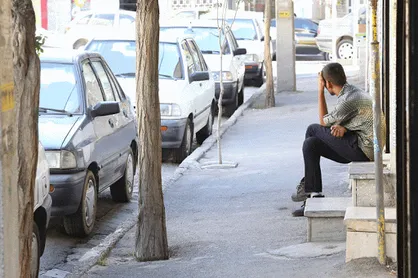 نرخ بیکاری بهار امسال ۹.۸ درصد شد/کاهش ۳.۷ درصدی نرخ مشارکت اقتصادی
