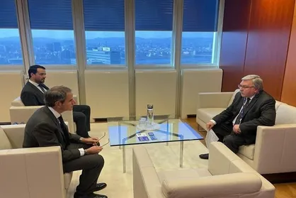 &laquo;اولیانوف&raquo;: با &laquo;گروسی&raquo; درباره برنامه هسته&zwnj;ای ایران رایزنی کردم