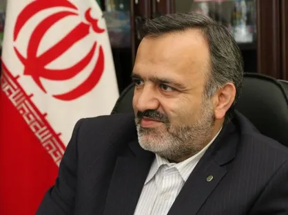 دانشگاه نباید دانش آموختگانی تربیت کند که تنها جذب دستگاه&zwnj;های دولتی شوند