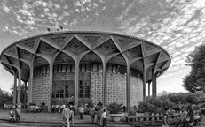 پاداش دهن کجی به جشن‌های مردمی