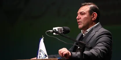 عزیزی خادم: وقتی به فدراسیون آمدم یک چای خشک هم در آن نبود / برای VAR قدم برداشتیم ولی اجازه ندادند