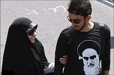 همکاری سازماندهی شده در داخل و خارج برای تخریب پوشش جوانان ایرانی