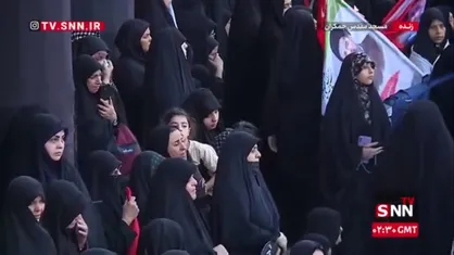 بخشی از شعر خوانی احمد بابایی پیش از اقامه نماز بر آقای شهید ایران در مسجد جمکران
