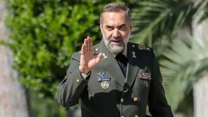 امسال هم تولید تجهیزات و تسلیحات جدید را با قدرت ادامه می&zwnj;دهیم
