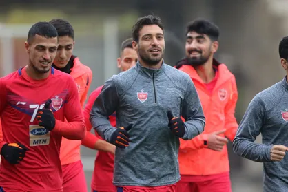 پرسپولیس و امید به ماندن در کورس قهرمانی +عکـس