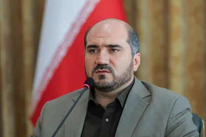 منصوری: سفر&zwnj;های استانی دولت شهید رئیسی، مدال افتخار رهبر انقلاب بود / حمایت از دولت آینده ادامه دارد + فیلم