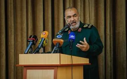 سرلشکر سلامی: تار مویی از یک ایرانی کم شود کُرک&zwnj;هاتان را به باد می&zwnj;دهیم / عوامل ترور سردار سلیمانی را می&zwnj;زنیم