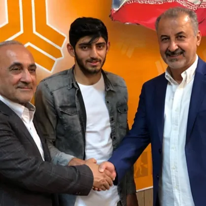 ترابی برای دو فصل و نیم با پرسپولیس قرارداد بست