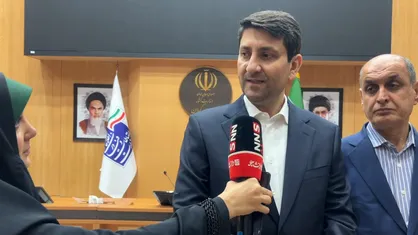 وزیر ارتباطات: همه روستاهای بالای ۲۰ خانوار تا پایان برنامه به اینترنت باکیفیت متصل می&zwnj;شوند/ استفاده از ظرفیت ماهواره مخابراتی برای پوشش روستاهای صعب&zwnj;العبور + فیلم