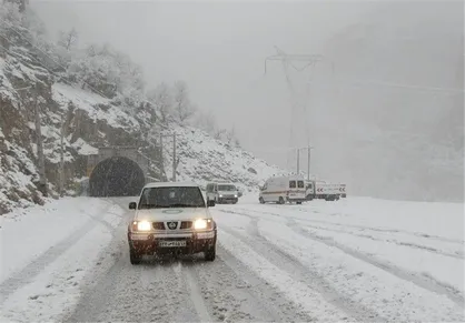 انسداد مجدد محور&zwnj;های فیروزکوه ـ. هراز/ تخلیه اصلی بار ترافیکی آزادراه تهران ـ. قم ادامه دارد