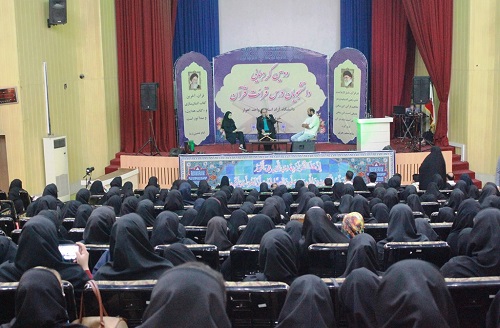 برگزاری دومین گردهمایی دانشجویان درس قرائت قرآن کریم در دانشگاه آزاد اهواز