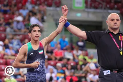 تمجید اتحادیه جهانی کشتی از آزادکار نوجوان ایرانی