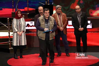 جای تأسف است که هنوز سینمای کشور در خدمت حوائج مردم نیست/ قدم اولِ اصلاح باید در نظام آموزشی برداشته شود