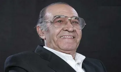 استاندار اصفهان و مدیرعامل صندوق اعتباری هنر از استاد ایرج خواجه&zwnj;امیری عیادت کردند