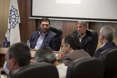 دولت سیزدهم از نخبگان و محققان علمی حمایت می‌کند