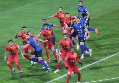 زمان جدال استقلال و فولاد تغییر کرد