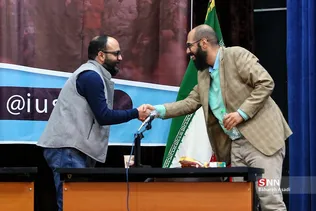 بررسی نقش رسانه در اعتراضات مردمی