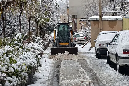 آغاز عملیات&zwnj;های برف&zwnj;روبی در سطح پایتخت از صبح امروز