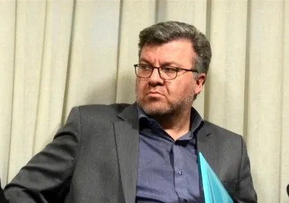 دلیل خارج از مدار بودن پله&zwnj;های برقی، تحریم و کمبود بودجه نیست