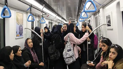 درستی: استفاده از مترو از امروز برای محصلین رایگان است