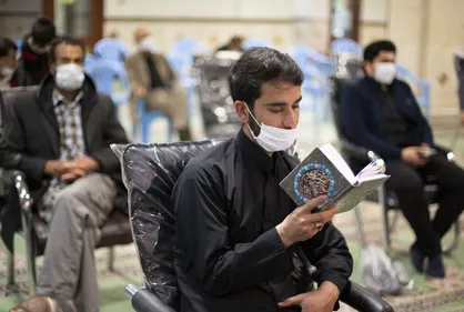 دانشجویان دانشگاه فردوسی مشهد مراسم احیای نیمه شعبان برگزار می&zwnj;کنند