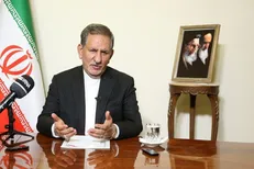 بعد از انتخابات ۹۶ باید در دولت می‌ماندم/ از آراء روحانی حفاظت کردم