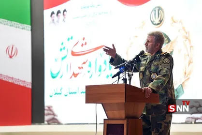 فرمانده ارتش: مقتدرانه در برابر دشمنان ایستاده&zwnj;ایم