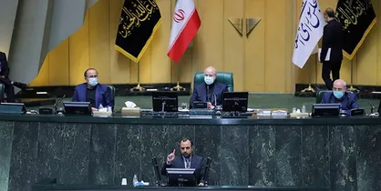 لابی مافیای وکالت برای عدم تصویب ماده ۶ طرح تسهیل مجوز&zwnj;های کسب وکار/ مجلس در دوراهی منافع ملی و منفعت&zwnj;طلبی کانون وکلا
