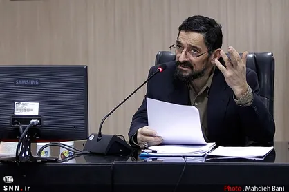 تشکل&zwnj;های دانشگاهی باید شعور و شرف مطالبه&zwnj;گری را در چنگ بگیرند