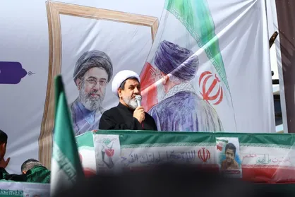 امام جمعه کرمان: با انتخاب آیت&zwnj;الله سید مجتبی خامنه&zwnj;ای جامعه حرکت خود را تا پیروزی نهایی ادامه خواهد داد