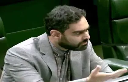 بحث سه نرخی شدن بنزین جدی شده آن هم ۳۰۰ تا ۵۰۰ درصد؛ مگر می&zwnj;خواهید کشور را به هم بریزید؟