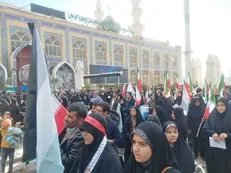 کاروان مردم کرمان عازم تهران شد/یاوران حاج قاسم در انتظار دیدار با، ولی امر مسلمین جهان
