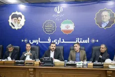 استاندار فارس: اجازه سوءاستفاده دشمن از مسائل اقتصادی را ندهیم