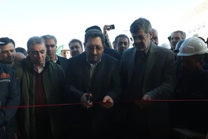 خط تولید کلاف&zwnj;&lrm;سازی فولاد ابرکوه یزد با حضور وزیر صمت افتتاح شد+فیلم
