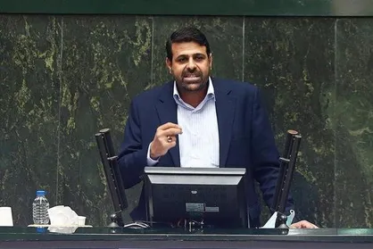 نادری: باید از &laquo;افراد جامانده از کنکور&raquo; مجددا آزمون گرفته شود