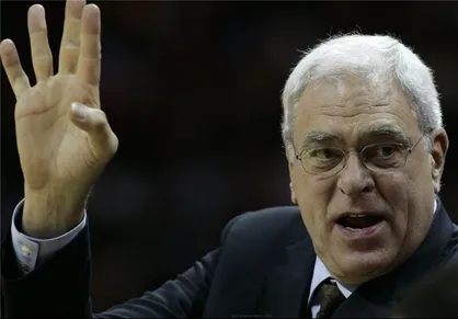 زمین بسکتبال NBA باید طولانی&zwnj;تر شود!