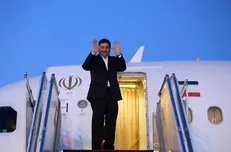 مخبر عازم بلاروس شد