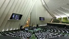 دولت ملزم به واریز درآمد‌های مازاد نفتی به حساب ذخیره ارزی شد