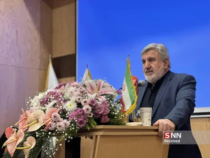 احیای الگوی زن مسلمان در گام دوم انقلاب؛ نقش زنان در تربیت و جامعه&zwnj;سازی