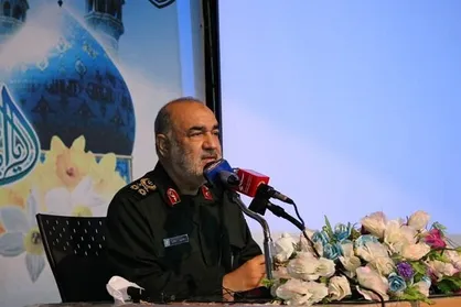 استیصال آمریکا از قدرت نمایی سپاه در دریای عمان