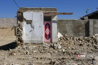 امداد رسانی کمیده امداد امام خمینی (ره) به مناطق سیل زده بیرم استان فارس
