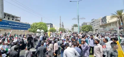 راهپیمایی &laquo;جمعه نصر&raquo; و &laquo;جمعه خشم&raquo; در بندرعباس برگزار شد