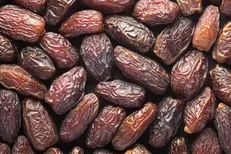 عرضه خرما در میادین میوه و تره‌بار با قیمت مصوب