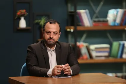 خاندوزی: برای رسیدن به شفافیت، حضور فعالین اقتصادی در مراکز مالیاتی به حداقل خواهد رسید