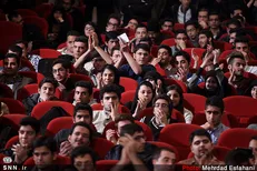 تئاتر دانشجویی یا استندآپ جوک‌های ۱۸+؟!