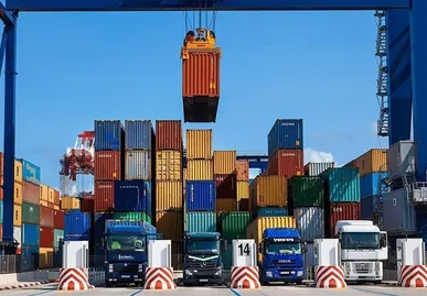 اختصاص سهمیه‌ای معادل ۲۰۰ میلیون دلار برای واردات کالا‌های تجاری به منطقه آزاد قصرشیرین